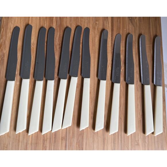 Set Of 12 Kaiser Inox Italy Butter Knives Ivory Handle Retro Mid Century Mod - Picture 1 of 5